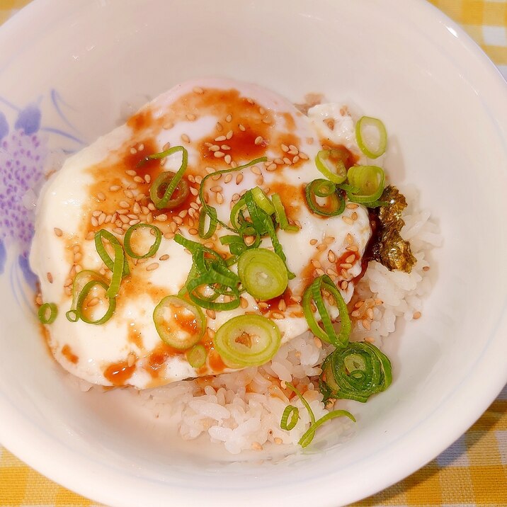 【節約ビンボー飯】簡単 焼肉のタレで目玉丼